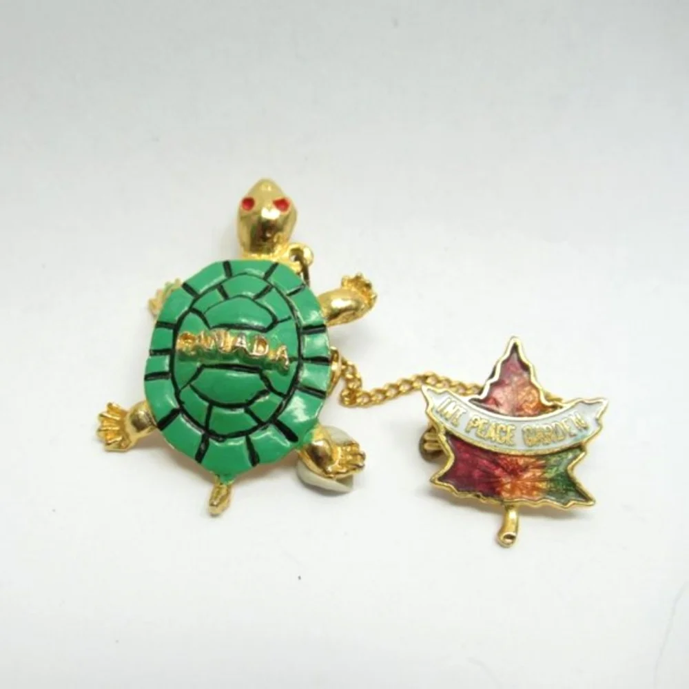 Vintage double Canada Turtle pin